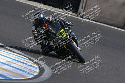 media/Oct-12-2025-CRA (Sun) [[e621380112]]/Races/Race 8/